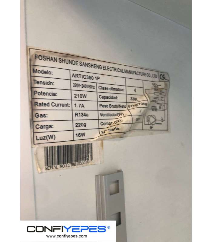 EXPOSITOR PUERTA DE CRISTAL CODYGAS