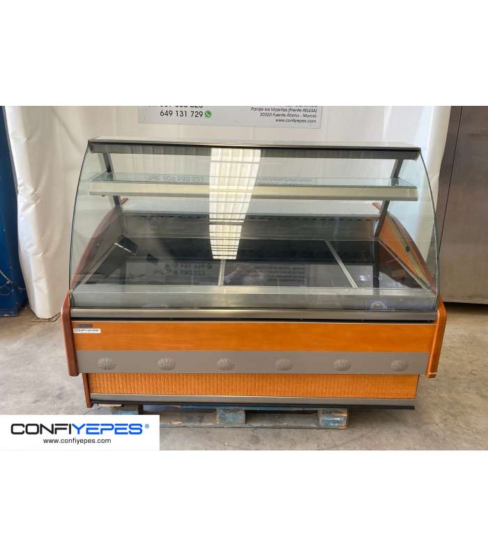 VITRINA CALIENTE ARÉVALO
