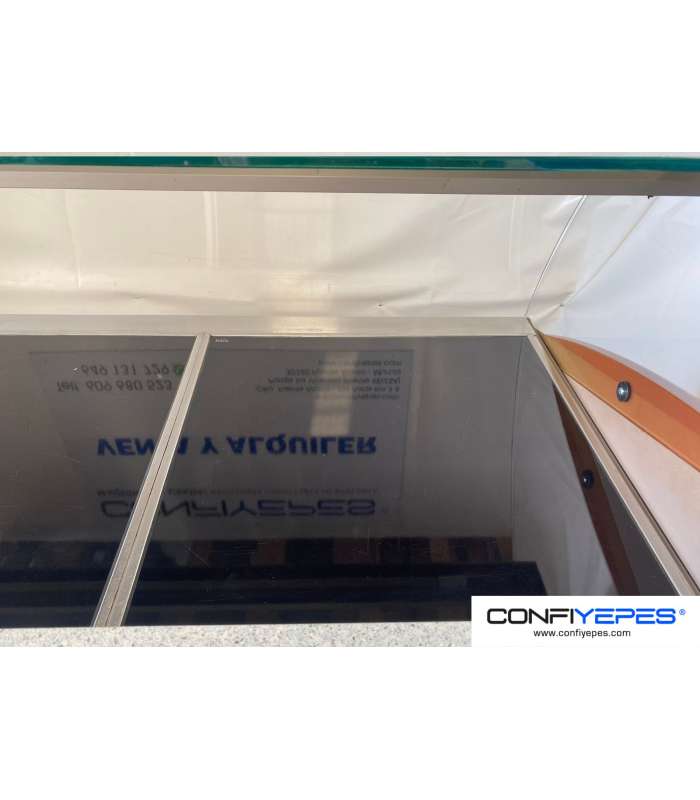 VITRINA CALIENTE ARÉVALO