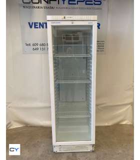 EXPOSITOR PUERTA DE CRISTAL EUROFRED