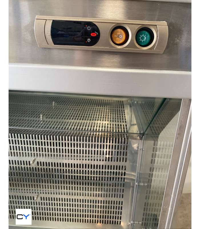 VITRINA MURAL CORECO