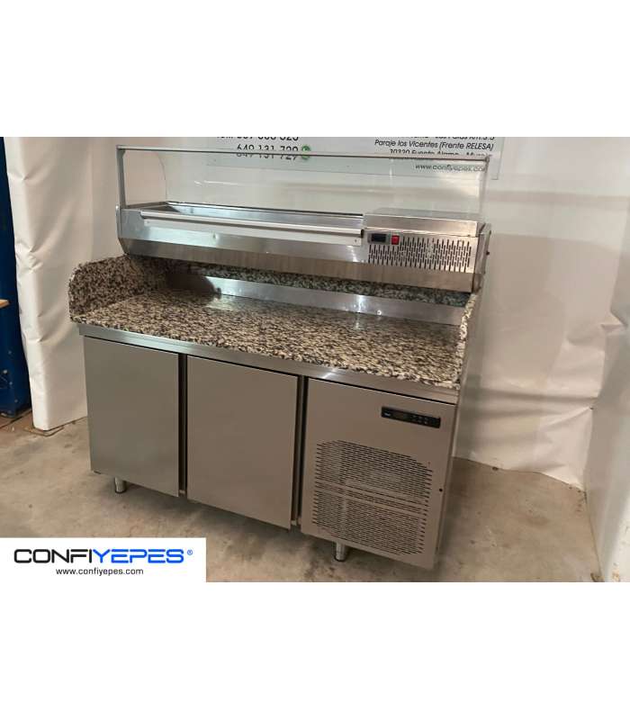 MESA PREPARACIÓN ENCIMERA MÁRMOL + VITRINA INGREDIENTES