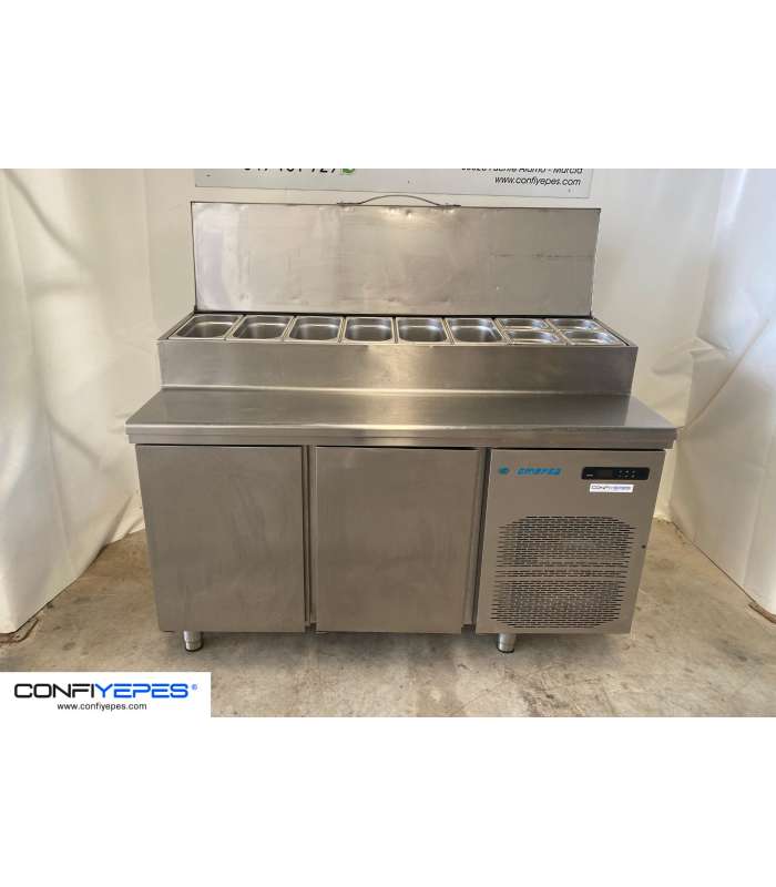 MESA REFRIGERADA CON VITRINA DE INGREDIENTES COMERSA