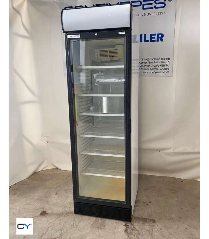 EXPOSITOR VERTICAL PUERTA DE CRISTAL EUROFRED