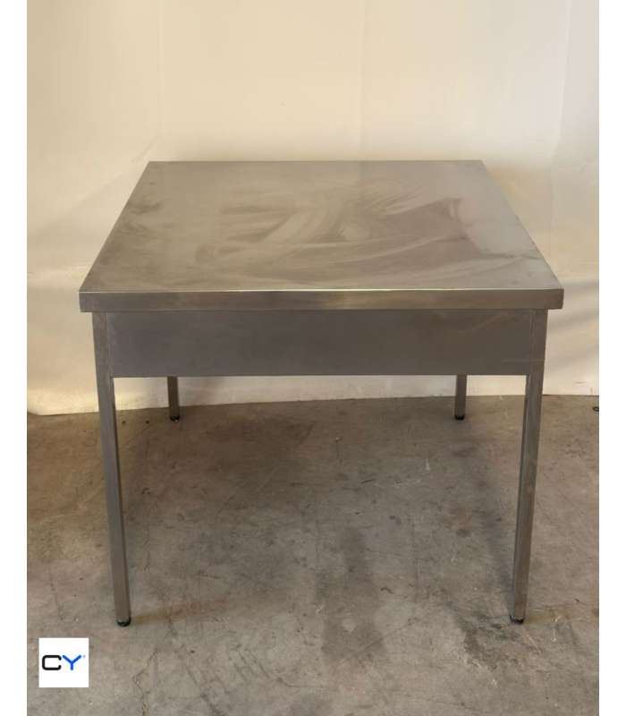 MESA CENTRAL CON CAJONES