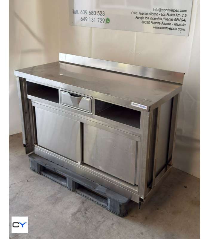 MESA MURAL CON PUERTAS CORREDERAS