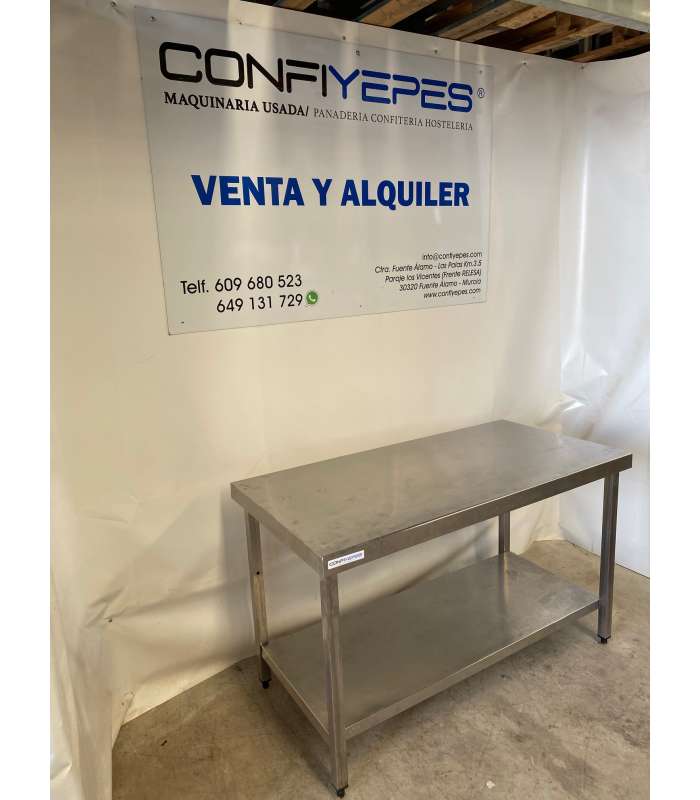 MESA CENTRAL CON LEJA