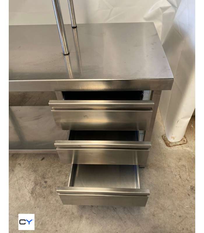 MESA CENTRAL CON PLATERA