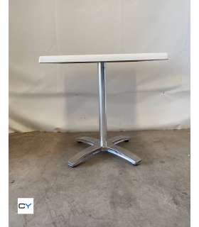 MESA CUADRADA 690X690MM
