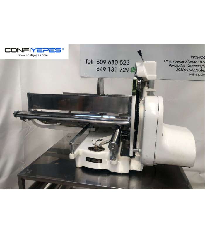 CORTADORA DE PAN DE MIGA MANUAL